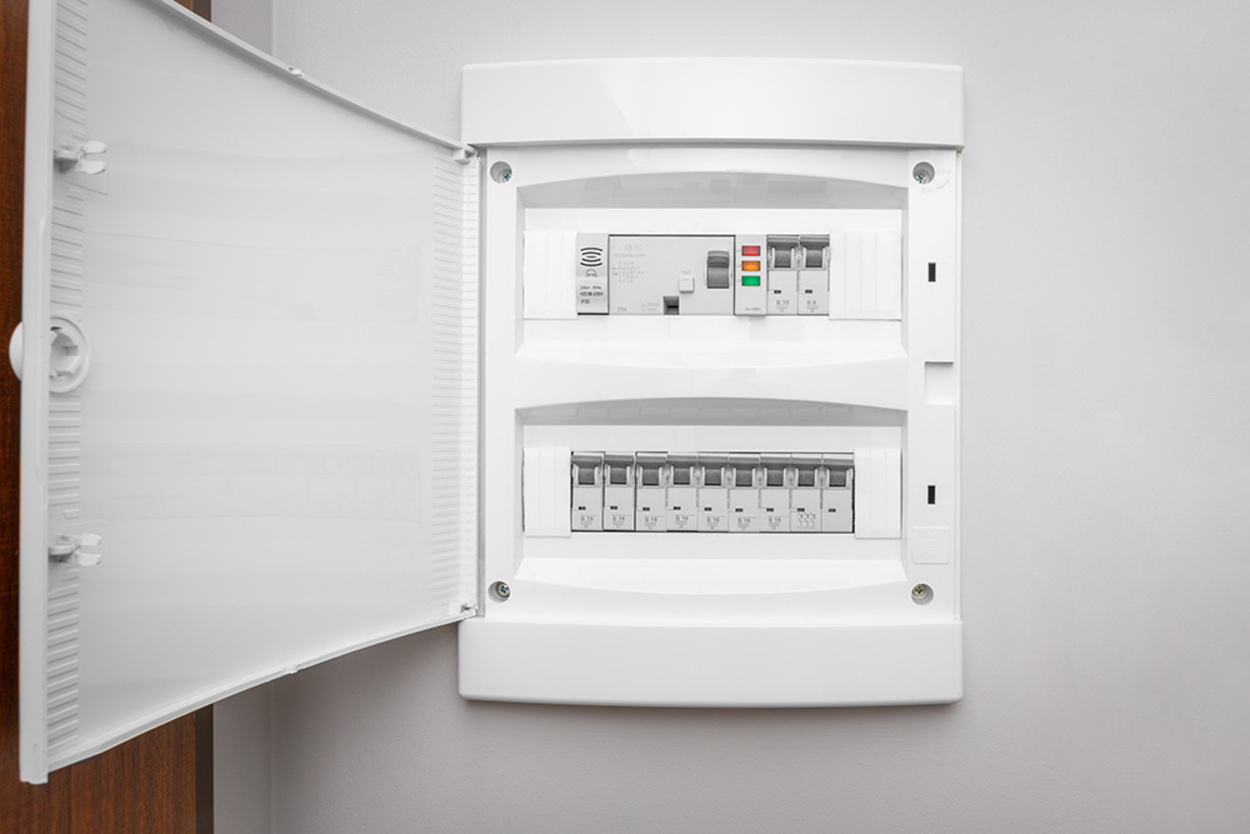 Über­spannungs­schutz bei Willecke Elektrotechnik in Hanau